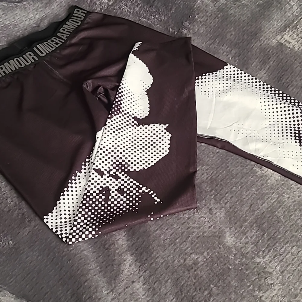 Under Armour leggings - Picture 4 of 5
